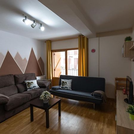 Apartamento Ibón - sencillo y económico, con wifi Formigal Exterior foto