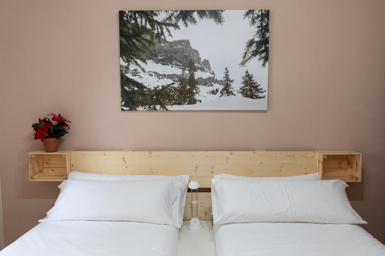 Apartamento Ibón - sencillo y económico, con wifi Formigal Exterior foto